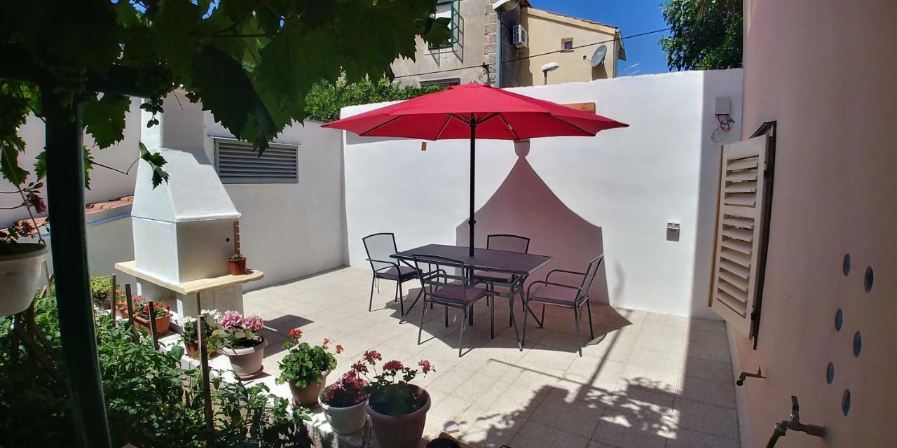 Apartman Ercegovic Šibenik Esterno foto